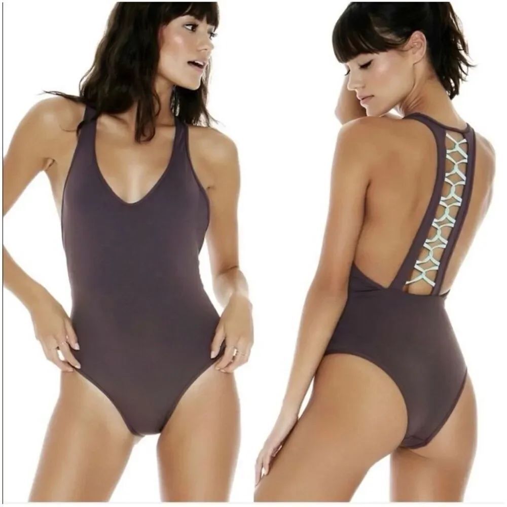NWT L*Space Ryder One Piece Pebble Swimsuit 8